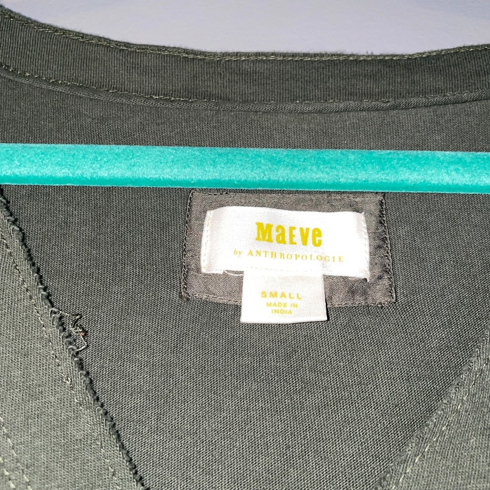 EUC Anthropologie Maeve Louisa Tiered Tee Olive Green Size Small - Picture 4 of 7